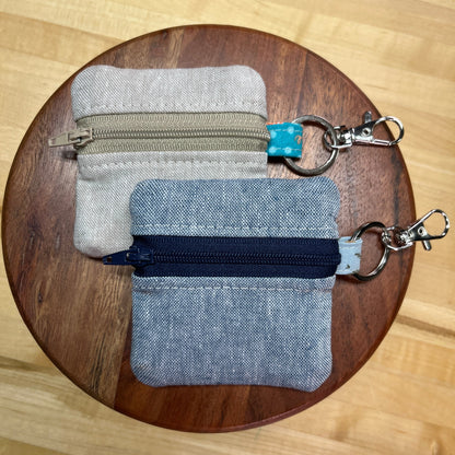 Earbud/pill case w/zipper